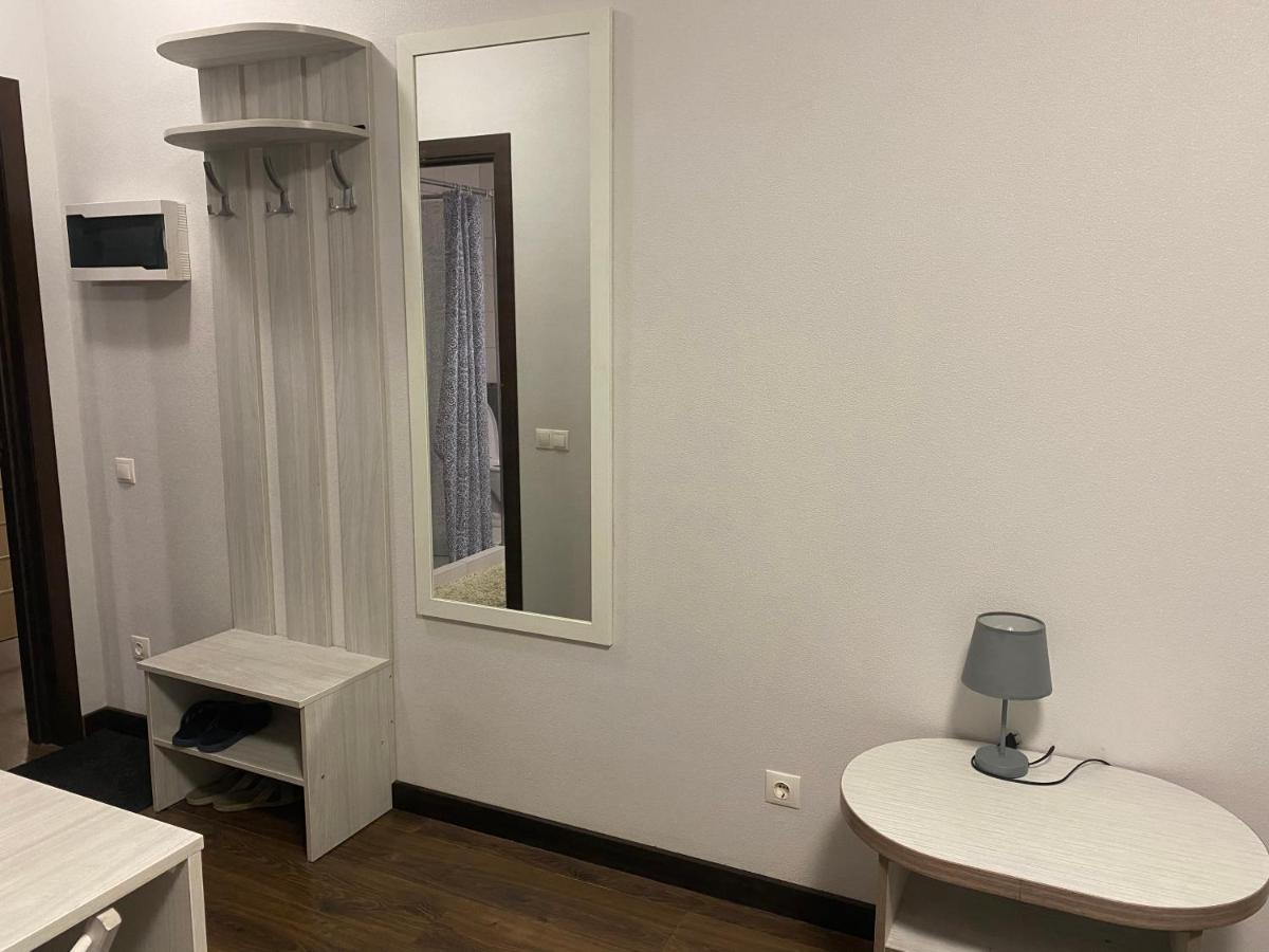 Guest House Olzhycha 45 Б Kyiv Exterior photo